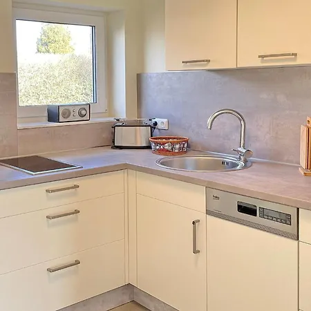 Wachtelkoenig Holiday home *